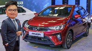 This one, bukan tukar bumper je, ok? Watch as Hafriz Shah details the whole 2020 Perodua Bezza facelift range and compares it to the latest Proton Saga. RM50k for an A-segment sedan? Find out if it's worth it here. Details and pics here: https://paultan.org/tags/2020-perodua-bezza/ #Perodua #2020Bezza #LebihPadu | Paul Tan's Automotive News