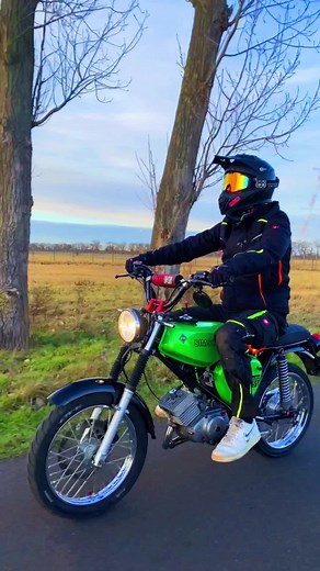 Sommer kann starten 🤪 #simson #simsons51 #simsontuning #simsonpower #simsonstar #simsons #simsonsuhl #simsonschwalbe #mopedarmy #motor #motorcycle