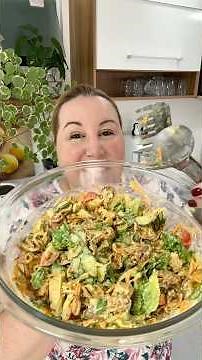 SALADA DE MACARRÃO CROCANTE #receitas #receitafacies #salada
