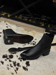 LUCHESSE VENADO NEGRO 🦌🔥 https://wa.link/valdolaraboots | Lara Boots