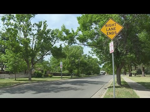 Federal Highway Administration tested signs for proper zipper merging