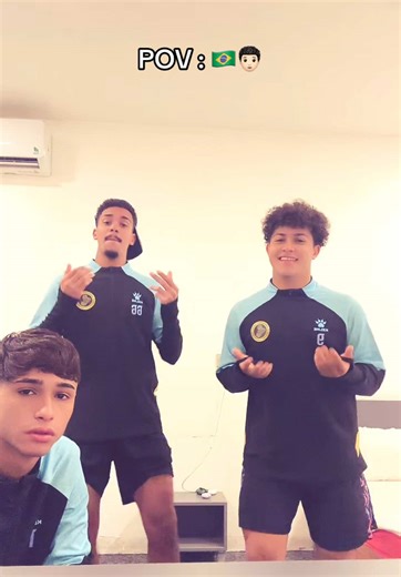 Exploring Brazilian Humor Through Comedy Clips