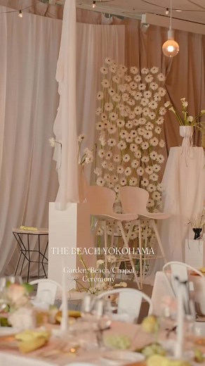 ・ ・ @thebeach_yokohama @wedding_circus_kanagawa_ THE BEACH YOKOHAMAで叶える ふたりだけのプライベートウェディング 1000坪のロケーションを1日1組で贅沢に貸切 ビーチエリア・ ガーデン・チャペルから選べる 多彩なセレモニー 光が満ちるガラス張りのバンケットは パーティーのスタイルも自由自在にデザイン可能 装飾も演出も自由に アフターパーティーまで すべてをふたり仕様に仕立てられる一日 おふたりの専属プランナーが パーティー企画書から一緒につくり上げる 世界でひとつのウェディングをぜひ体感してください 詳細はプロフィールのリンクへ ーーーーーーーーーーーーーーーーーー WEDDING FAIR好評開催中 今だけ豪華7大特典をご用意しております‼︎ ①会場費割引 ②挙式料割引 ③ウェルカムパーティープレゼント ④カメラ・ムービーセット割引 ⑤料理や演出コンテンツなど選べる特典8万円分 ⑥衣装セット割引 ⑦往復送迎バスプレゼント その他THE BEACH公式LINEに ご登録のお客様だけの特典もございます ーーーーーーーー
