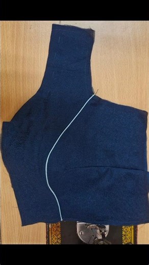 Prince Cut Blouse ke piping Banana ka tarika #video #fashion #shortvideo #shorts #trending #viral