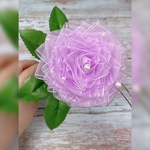 147K views · 384 reactions | Making flowers from a straw is very easy | Knitting 1998 | Facebook