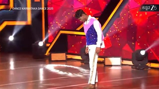 ZEE5 Kannada on Instagram: "ಮೋಹಿತ್ ನಾ ಅದ್ಭುತವಾದ ನೃತ್ಯಕ್ಕೆ ಜಡ್ಜಸ್ ಫಿದಾ! ಡಾನ್ಸ್ ಕರ್ನಾಟಕ ಡಾನ್ಸ್ ನ ಎಲ್ಲಾ ಎಪಿಸೋಡ್ಸ್ ಗಳನ್ನು ನೋಡಿ. #ZEE5 ನಲ್ಲಿ #DanceKarnatakaDance #DKD2025 #DKD #ZEE5 #ZEE5Kannada"