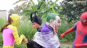 Frozen Elsa Gets GIANT LIPS! w Spiderman, Joker & Maleficent kn Real Life #funny #family #love #parati #toysforkids #fypシ #toysoftiktok #foryou