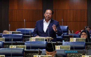 Foreign Worker Numbers Fall 13 Pct To 2.13 Mln Amid Efforts To Curb Dependency