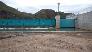 [Hot Item] Industrial Hydraulic Elevator Sluice Dam for Water Treatment Plants Sluice Dam Intelligent Gate 2015