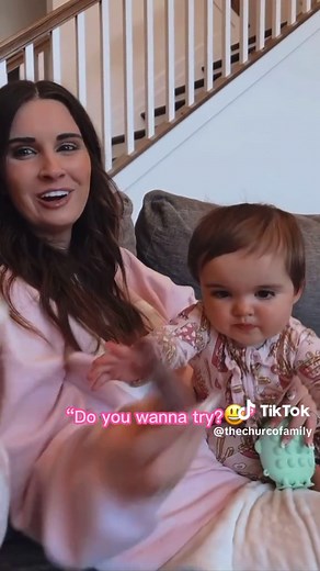 Baby kisses are the best! 🤍 #toddler#toddlersoftiktok#toddlers#dadsoftiktok#MomsofTikTok#parenthood#family#babyfever#baby#babies#cutebaby