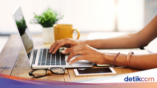 Tips Latihan Mengetik 10 Jari Beserta 8 Situs dan Aplikasi Pendukungnya