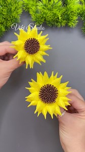 172K views · 2.1K reactions | Amazing Craft Ideas! Glitter Foam Sheet Sunflowers DIY Flowers #crafts #fyp #usa #foryouシ #craftideas | VIKI Studio DIY | Facebook