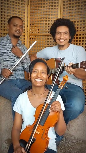 Acoustic Instrumental of ለአንቺ ብዬ by Tilahun Gessese