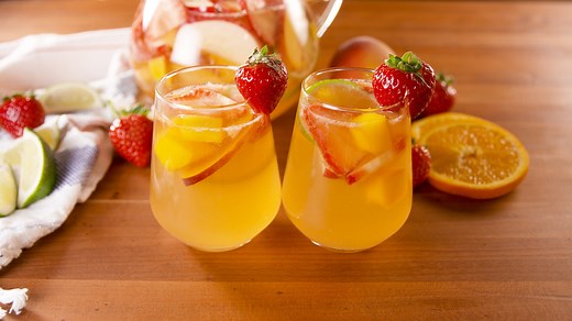White Sangria Is The Light & Refreshing Take On The Classic Summer Drink