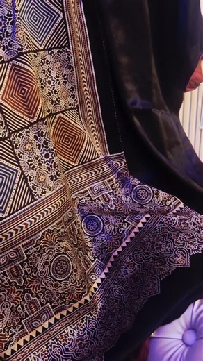 Pehnava Boutique on Instagram: "#fashionstyle #boutiquecollection #ethnicwear #indianfashion #outfitinspiration styleinspo desilookThreads of royalty, crafted to shine. 👑✨ 🌸 Hashtags: RoyalVibes ZardoziWork PehanawaBoutique EthnicElegance HandcraftedStyle LuxuryLook DesiGraceFatmi Iqbal 215,C Block kareli first floor Prayagraj uttar pradesh GTB Nagar , kareli Near mehbooba palace Kareli, Allahabad Pin_ 211016 pH no_ 94154 43008"