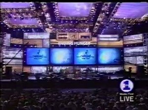 32K views · 450 reactions | Cheb Mami est le premier chanteur Arabe, Africain et Maghrébin à avoir chanté au festival NetAid à New-York. | Discover Algeria | Facebook