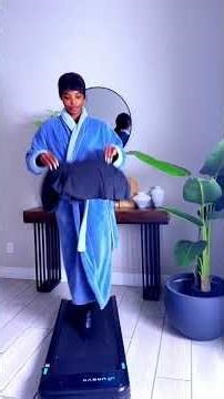 Pleated Skirt Look | Preppy Style with a twist