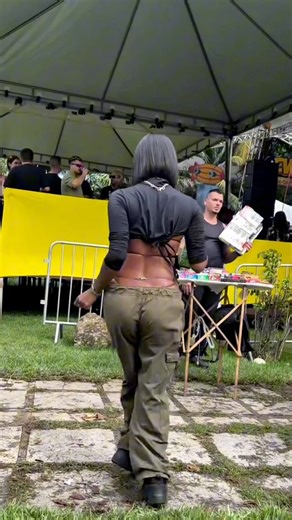 Every shuffle step feels electric — it’s rhythm, style, and self-expression all in one! 🎵🔥 Professional dance performance 🌟 Please share if you like this video 🙌 You’re welcome to leave the comment 💬 #ShuffleVibes #professionaldanceperformance #DanceWithOleg | Dance Lessons & Tutorials