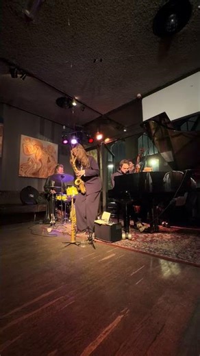 Kika Sprangers - Jazz poetry that speaks to your imagination | Live from Amsterdam.