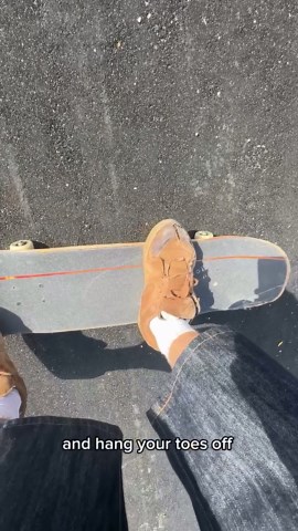 @adrians2swag on Instagram: "Frontside 180 tutorial! Hope this helps #skateboarding #tutorial #fs180 #frontside180 #relatable"