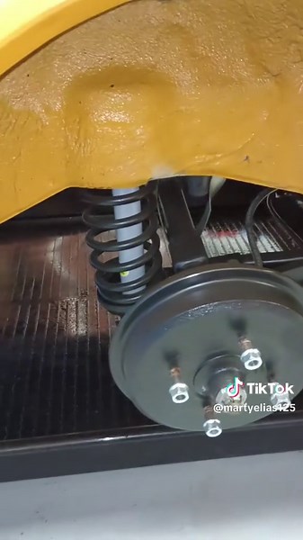 Obnova veteránov: Škodovky 105 a 120