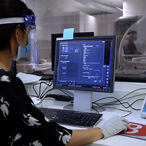 Video: Measuring Statistical Learning Across Modalities and Domains in School-Aged Children Via an Online Platform and Neuroimaging Techniques