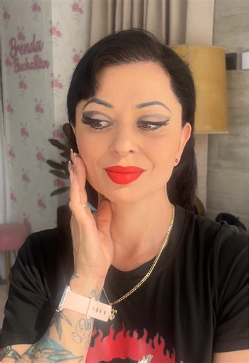 Maquillaje Natural Estilo Vintage Pin Up