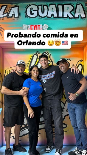 Juan Diego AD on Instagram: "Probando Comida en Orlando🔥🤯🇺🇸 • Hoy nos paramos en una arepera original de nosotros🤪🇻🇪 que brutal el ambiente de @laestaciondelaarepa.orl en su nuevo local😍 La verdad que comer aquí no tuvo precio, no solo por la excelente comida sino por compartir con gente buena y sentirnos una vez más en casa❤️🇻🇪 No pueden perderse esto!!😉 📍1126 e donegan ave Kissimme ,fl 33744 (nueva)