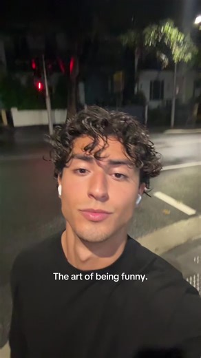 iliam Valemont (@iliamspam)’s videos with float - Thiago Sub