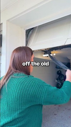 Easily Replace Your Garage Door Bottom Rubber/Seal in Minutes! #DIY #GarageDoor #GarageDoors #FixIt
