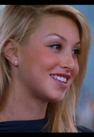 #realitytvclips #thehills #mtv #2000stv #nostalgia #nostalgic #2000sthrowback #2000snostalgia #millennialsoftiktok #iconic #realitytv #early2000s #2000sfashion #laurenconrad #teenvogue