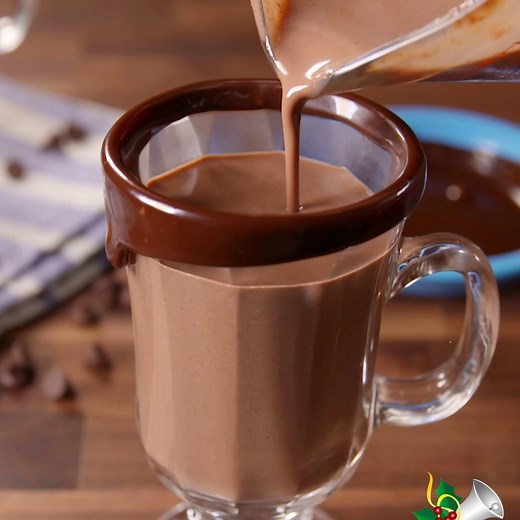 This is the ONLY hot chocolate recipe you'll ever need. Full recipe: http://dlsh.it/A2hscUT | Delish