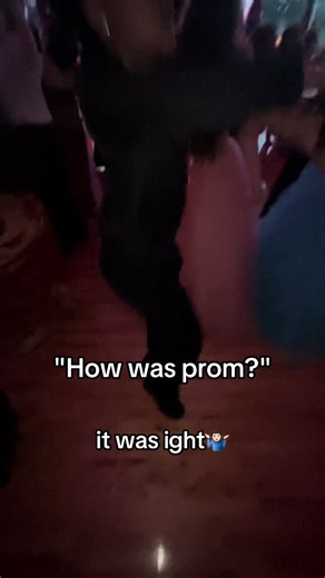 My First Prom Experience: What It Was Like