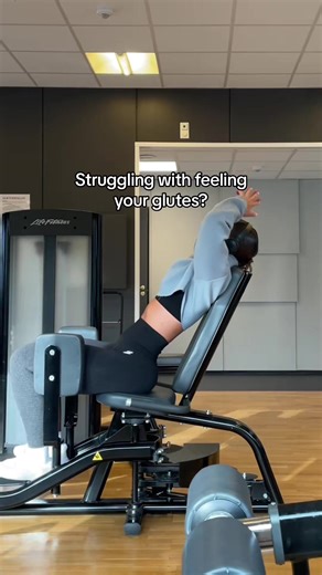 Struggling to Feel Your Glutes? Small setup changes make a big difference. Full 12-Week Program 🔗 in bio. My program shows you step-by-step. #gluteworkout #glutegrowth #abductors #womensfitness #fitnesstips