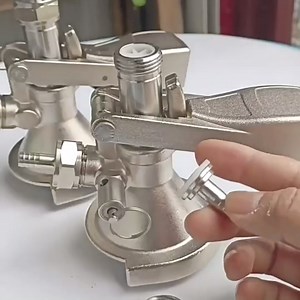 A Type Keg Coupler For Beer Stainless Steel Beer Keg Dispenser Connector Dispensing Equipment Accessory G5/8 A Type Beer Coupler