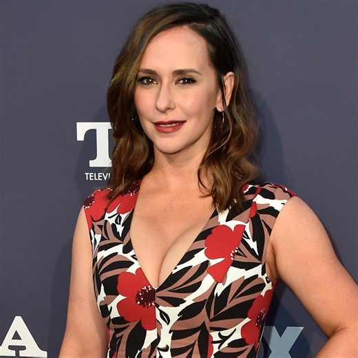 Jennifer Love Hewitt Honors Heartbreakers Costar Gene Hackman After His Death