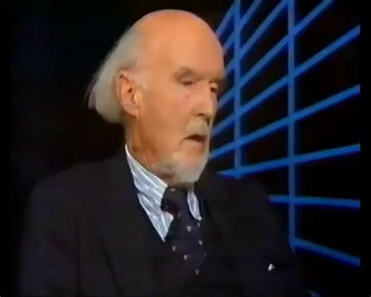 "Historian Manning Clark (video 🔽) rejected the sanitised image of the 'innocent and honourable Anzac soldier' popularised by wartime propaganda. Drawing on contemporary sources, he documented pre-deployment and early-war indiscipline: in Egypt (en route to Gallipoli), the Anzacs' behaviour worsened to the extent that troops burned locals’ belongings, brawled, got drunk, rioted, and frequented brothels to such an extent that venereal disease became rampant."- from ANZAC Day in Australian Nation