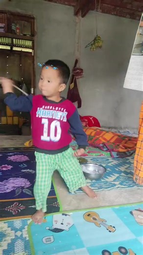 #အဖေလဲမရှိ🥺 အမေလဲမရှိ🥺💔#ညီလေးရဲဘာဝ🥺😭#aiightmotion_edit#CapCut