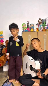 Sepohon kayu #cover #reelsinstagram #gitarenya #fyp @enyamusic.id | Restu Singgih anggara