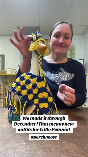 Amanda Sharp (@amandaannsharp)’s videos with If We Make It Through December - Merle Haggard