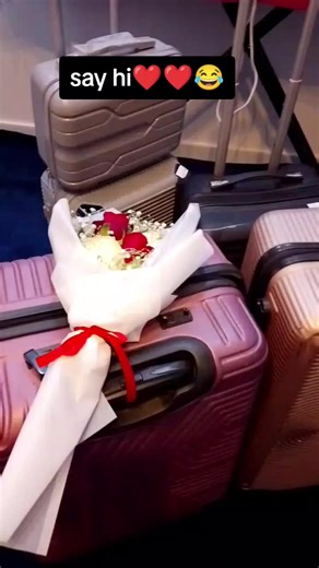 Designer❤️Her self 🦋🙏 (@unique.me83)’s videos with original sound - Super_Lyrics💜