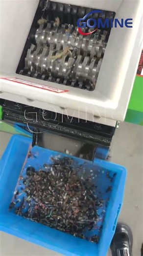 Easily Tear the Cable to Shreds，Double Shaft Shredder