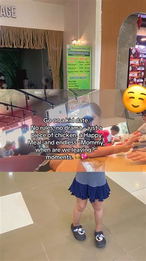 Just enjoy, laugh, and gently guide your little ones – these are the moments that count. #qualitytime #simpledate #creatingmemories | Mommy Anj