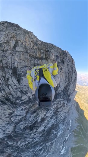 4.1M views · 111K reactions | Chris "Douggs" McDougall with, as he puts it, a 'beautifully boring video of me enjoying my day with minimal danger during flight. Grateful to be still doing this after 28 years! 1:33 flight time 1:19 canopy time. 3 hour hike. No wingsuit and good vibes.' | Phoenix-Fly | Facebook