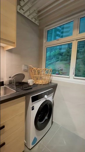 Walkthrough a 2-room BTO flat