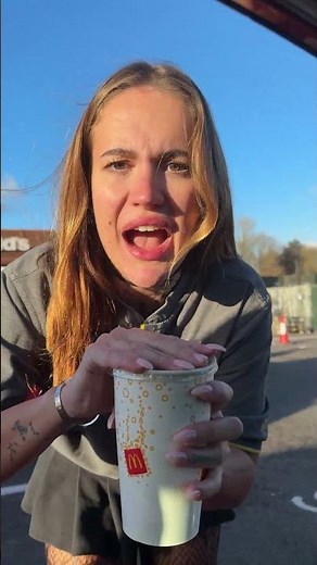 I'm calling the police 😠