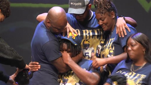 16K views · 264 reactions | "You see the long runs, the great blocks and touchdowns, but he does the little things so the great things can happen." .@lionwingcoach's Savion Hiter has reached heights most players dream of. But he still has one goal in mind to end his senior season: https://tinyurl.com/yevyb2z2 | CBS19 Sports | Facebook