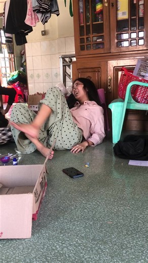 @THOON SINT အော်တဇင်လေး