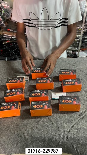 💡 Wireless Remote Control Turn Signal Light 🚴‍♂️ আপনার রাইড এখন আরও সেফ ও স্মার্ট! এই সিগনাল লাইটে আছে রিমোট কন্ট্রোল, রিচার্জেবল ব্যাটারি এবং ইজি মাউন্ট সিস্টেম। রাতে বা ট্রাফিকের মাঝে আপনাকে করবে আরও দৃশ্যমান ও নিরাপদ। 🌙✨ 🛍 এখনই পেয়ে যান — Active Cycle এ 🚚 সারাদেশে হোম ডেলিভারি সুবিধা সরাসরি দেখে নিতে চলে আসুন আমাদের ঠিকানায়। 📍 ঠিকানা: ৬৮, নবারুণ সোনাপাড়া, উপশহর মেইন রোড, শিবগঞ্জ, সিলেট-৩১০০ 📞 মোবাইল: 01716-229987 (💬 WhatsApp) . . . . . . . . . . . . . . #ActiveCycle #TurnSignalLight 