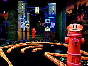 Glow mini golf v Ljubljani